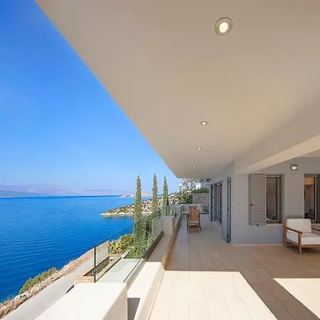 Villa Sealicious Crystal Retreat - The Ultimate Getaway *