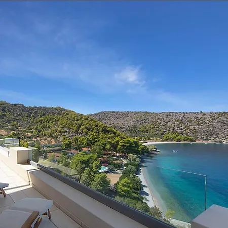 Villa Sealicious Crystal Retreat - The Ultimate Getaway *